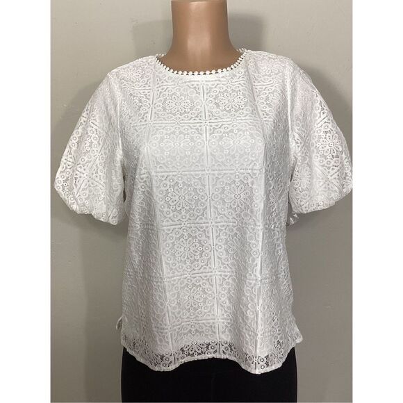 New. Vince Camuto stretch white floral eyelet top. Small. Retails $99 - Picture 2 of 13